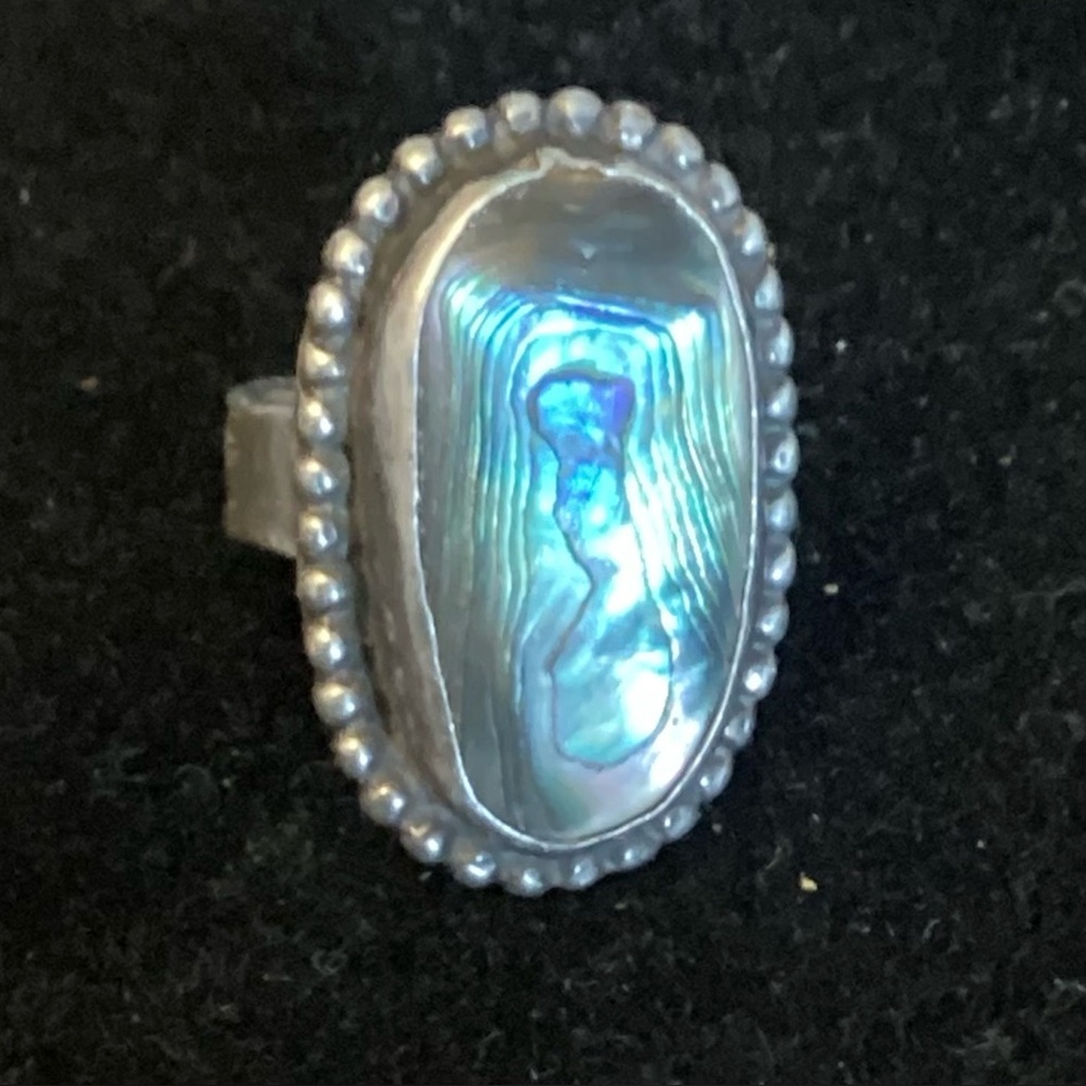 Size 5 Signed Native American long Abalone Shell Ring Wide Shank